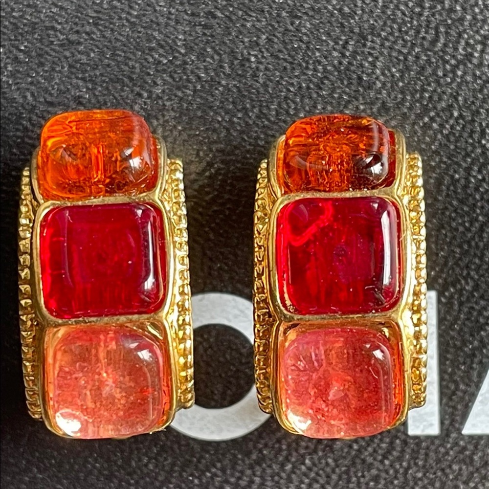 Chanel vintage pink and red gripoix clip on earrings